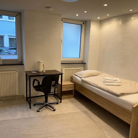 City Apartment Stadtwohnung Mit Kueche Und Netflix Nahe Bahnhof Sinsheim Ngoại thất bức ảnh